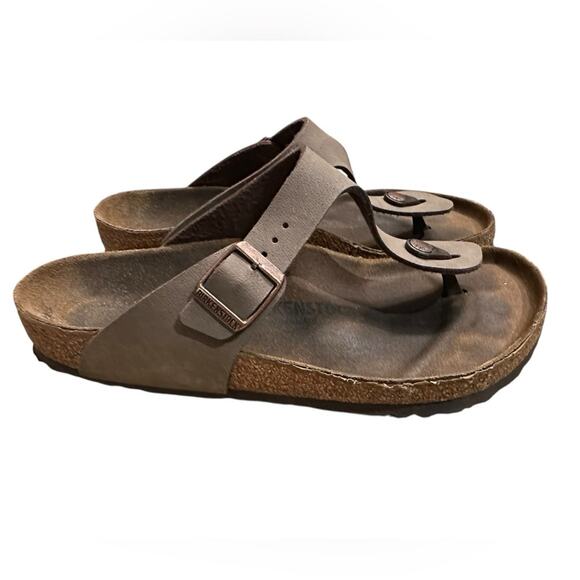 Birkenstock Gizeh Brown Sandals in a Women’s Size 41 (10/10.5) - Picture 4 of 7
